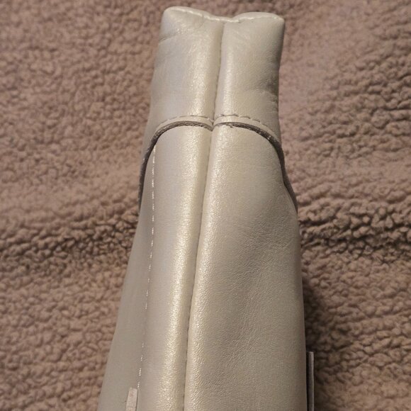 Almost Perfect Portland Leather Festival Bag - Pearl - Picture 9 of 16